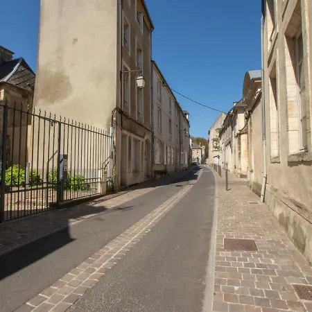 Beautiful In Historic *