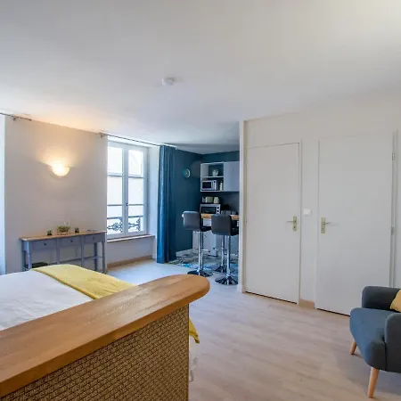 Apartment Beautiful In Historic Bayeux